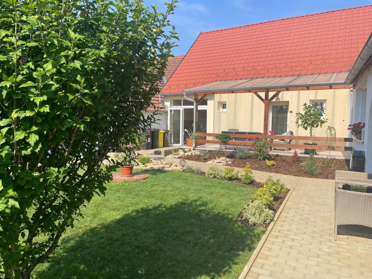 Apartmany U Palavy Přítluky Eksteriør billede